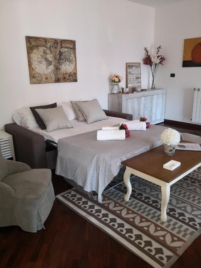 Perugino Apartments Фиумичино Екстериор снимка