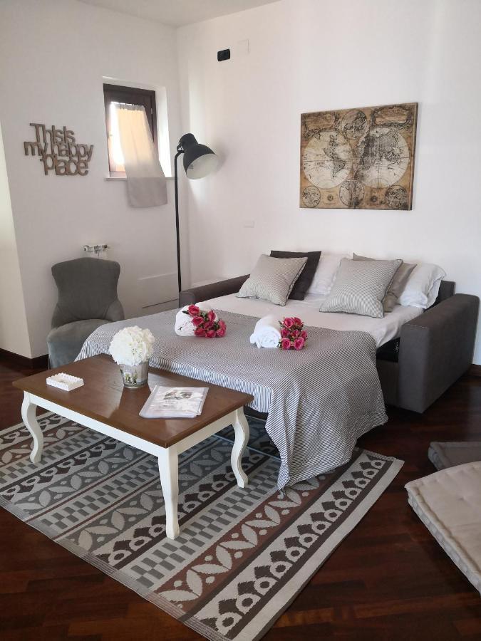 Perugino Apartments Фиумичино Екстериор снимка