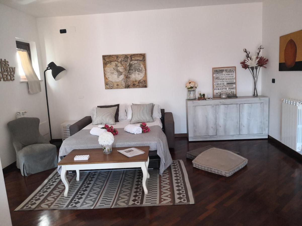 Perugino Apartments Фиумичино Екстериор снимка
