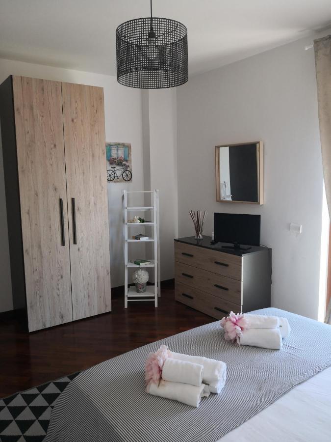 Perugino Apartments Фиумичино Екстериор снимка
