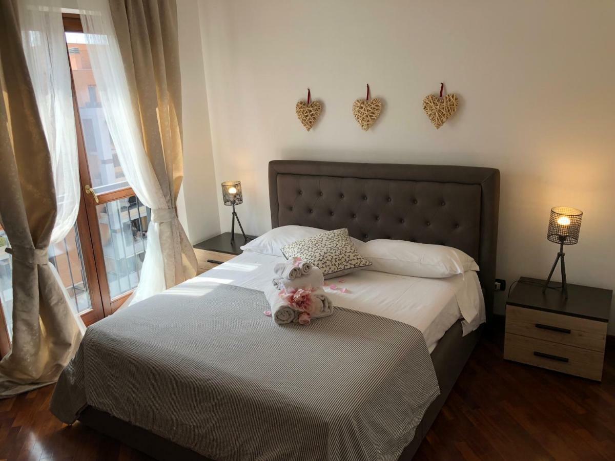 Perugino Apartments Фиумичино Екстериор снимка